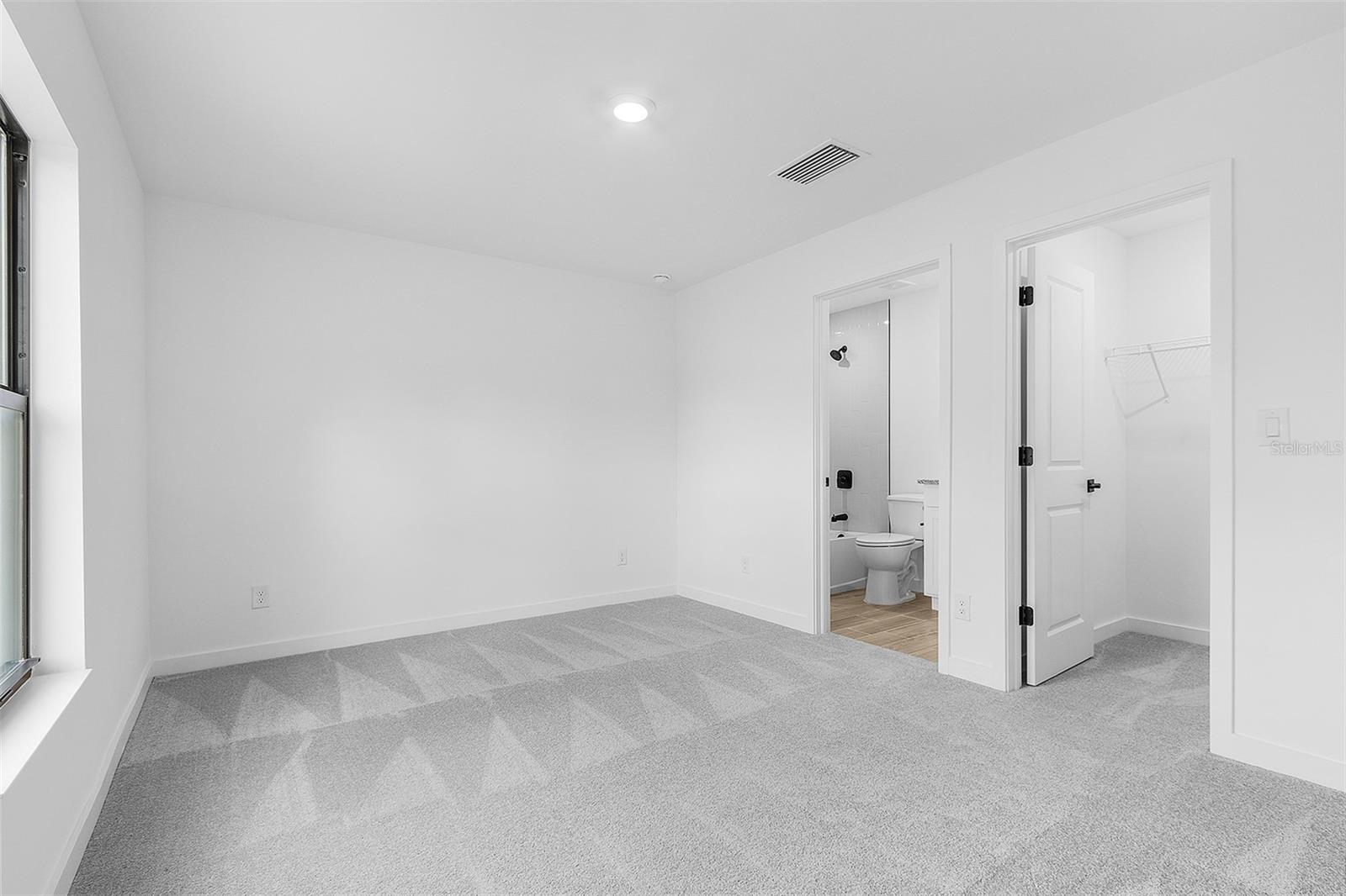 5402 Ojus, North Port, FL 34286