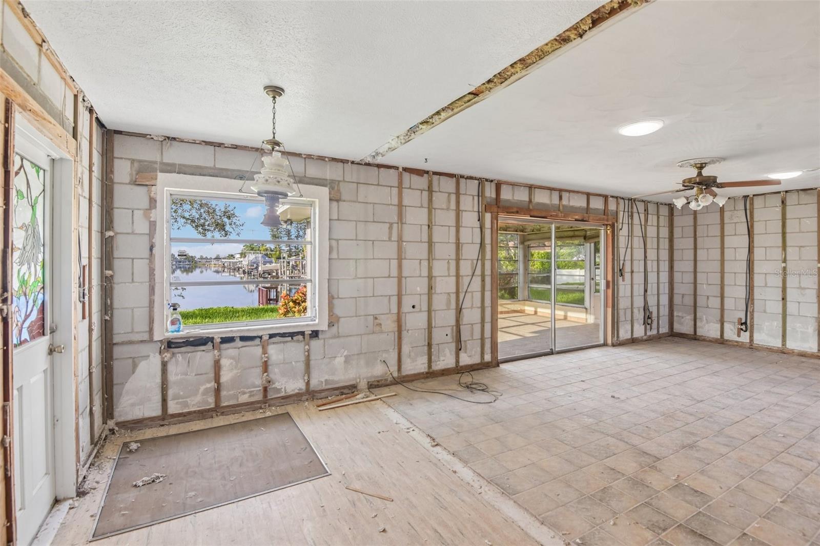 4008 Dana Shores, Tampa, FL 33634