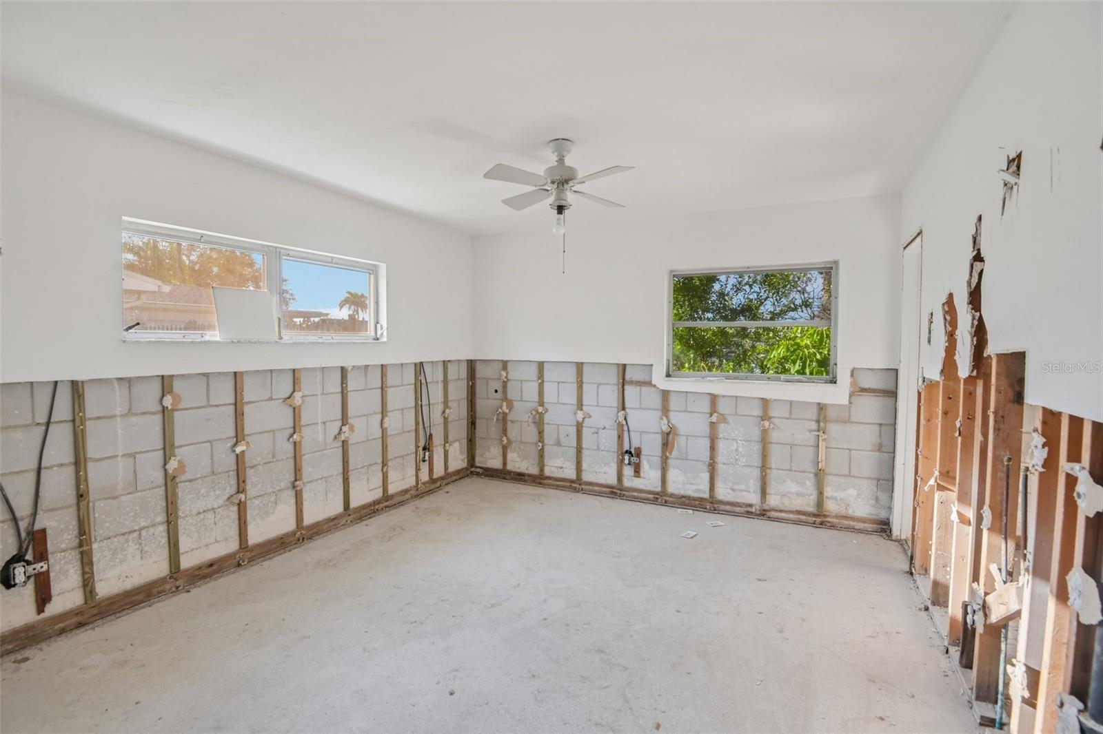 4008 Dana Shores, Tampa, FL 33634