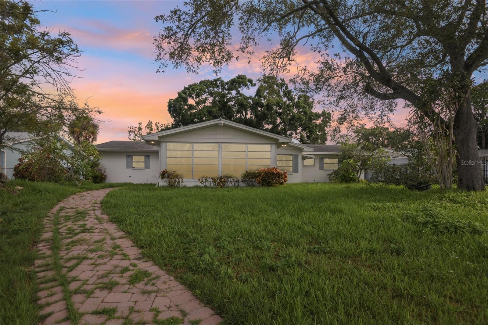 4008 Dana Shores, Tampa, FL 33634