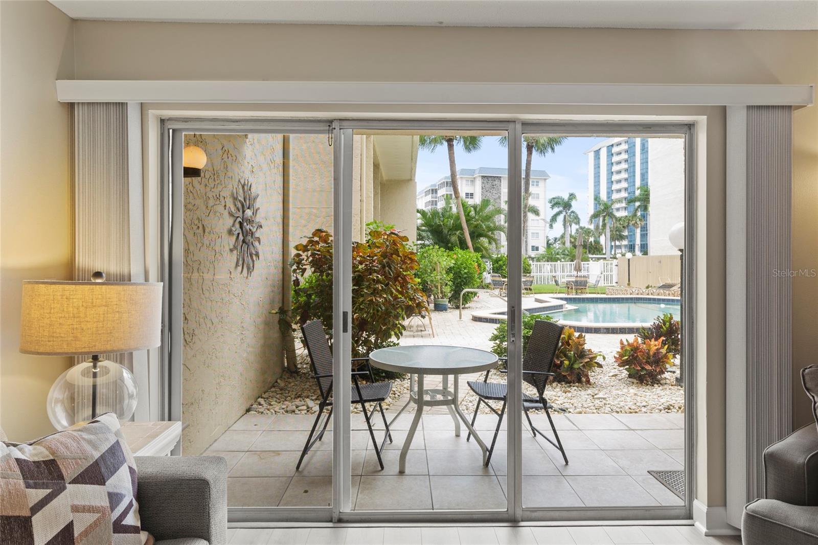 845 Benjamin Franklin Unit 101, Sarasota, FL 34236