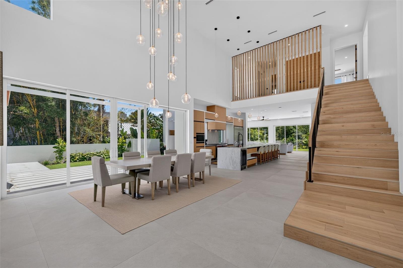 1355 Roberts Bay, Sarasota, FL 34242