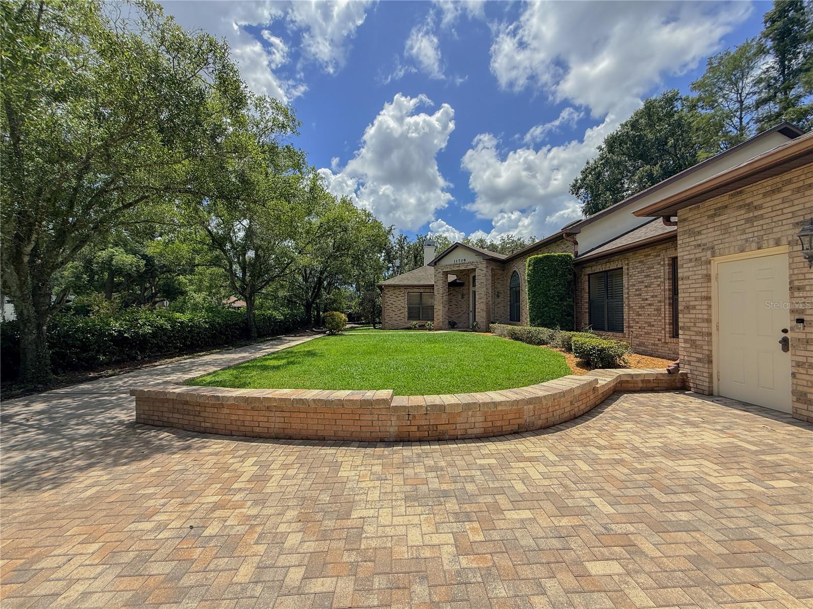 11708 Orange Grove, Tampa, FL 33618