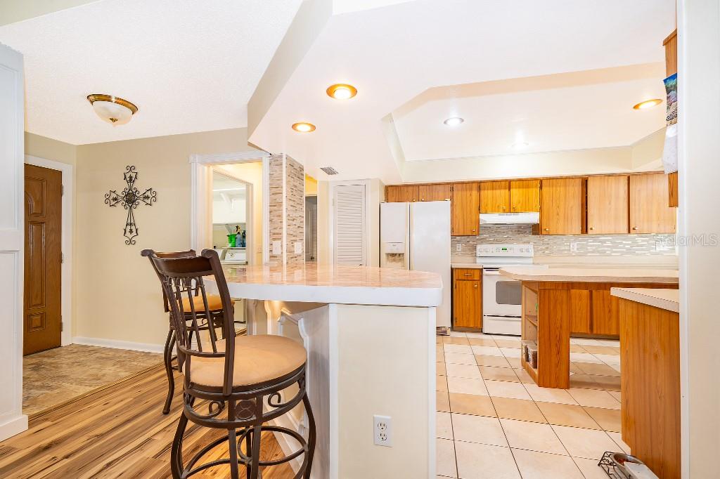 1715 Lake Mary, Lake Mary, FL 32746