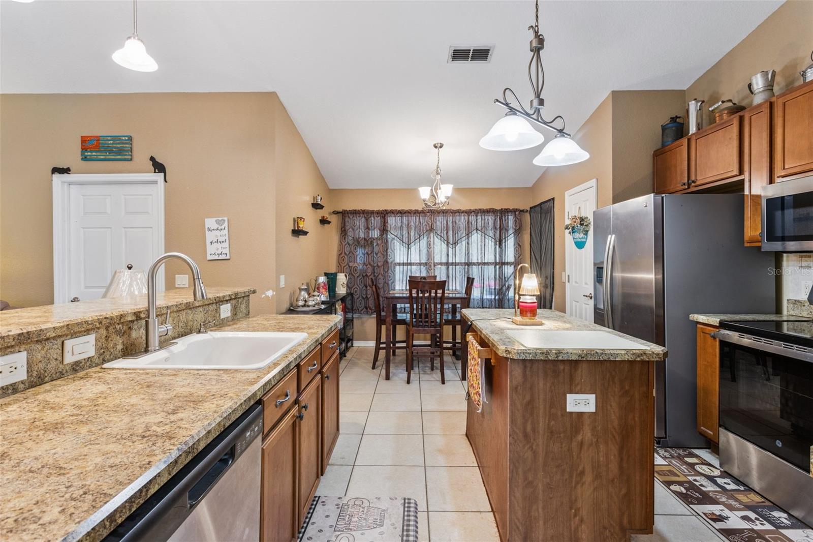 14170 4th, Williston, FL 32696