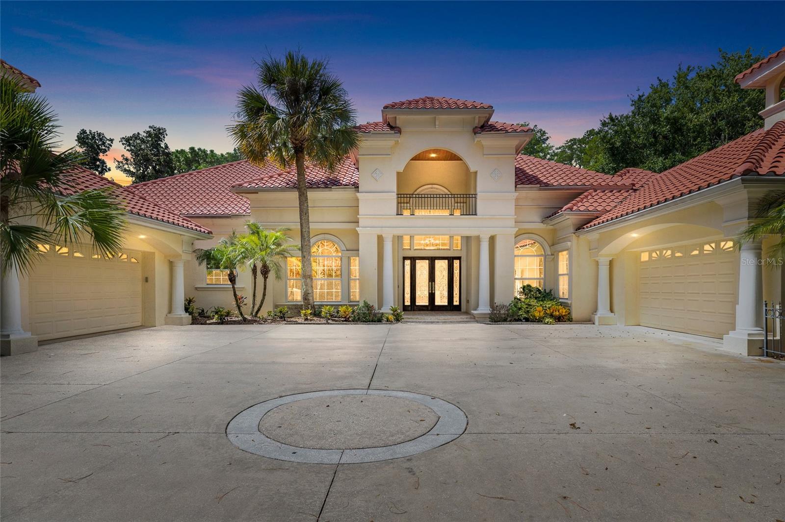 6800 Wisteria, Land O Lakes, FL 34638