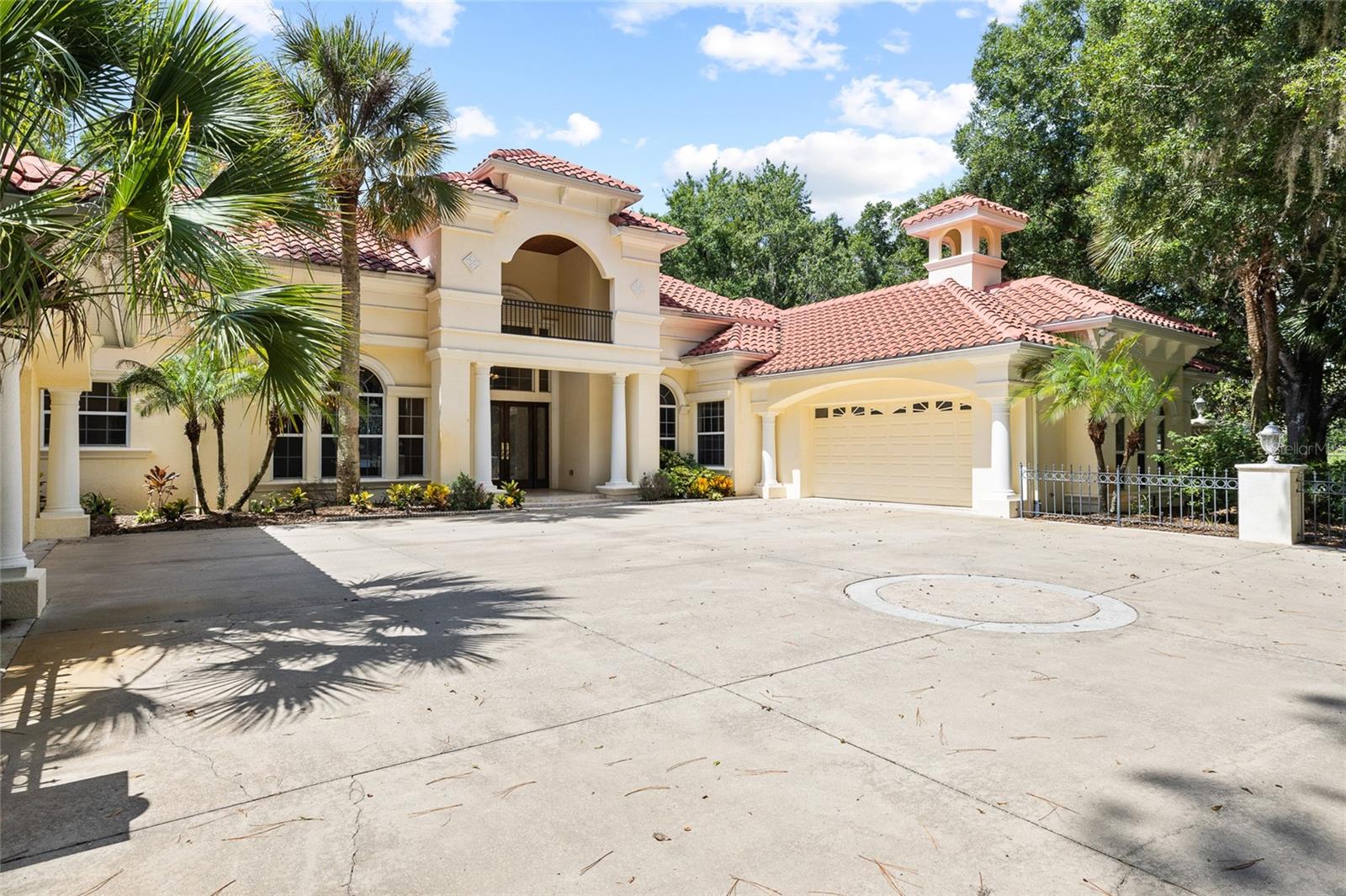 6800 Wisteria, Land O Lakes, FL 34638