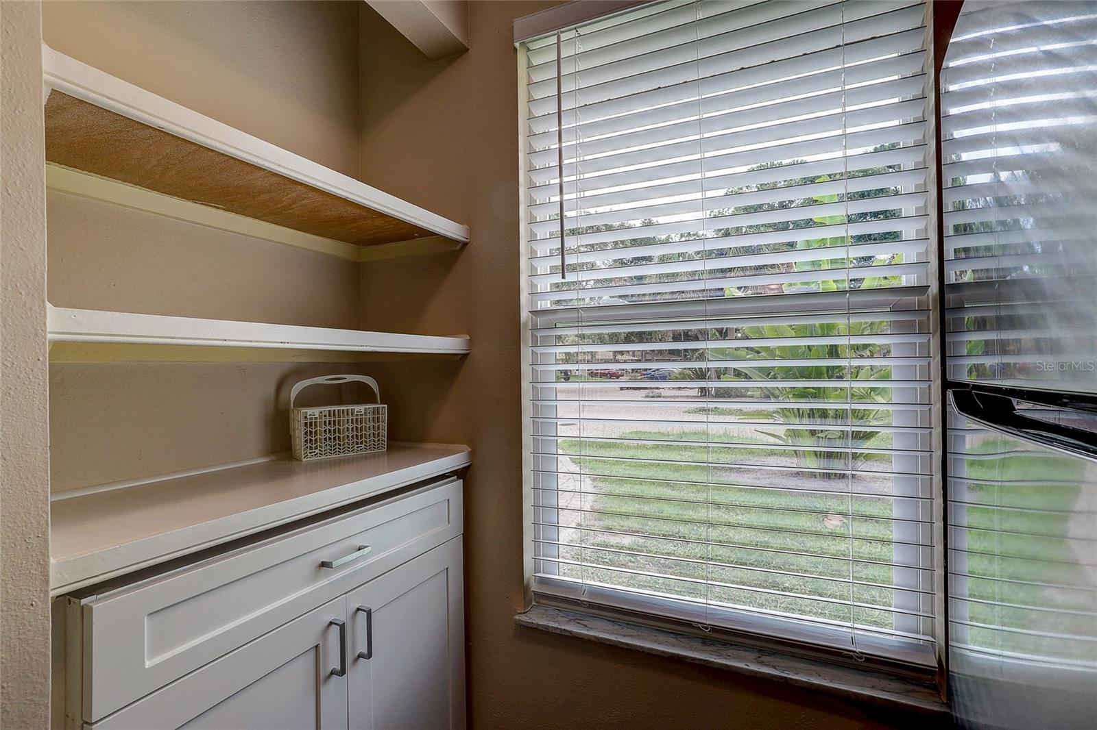 4625 Summerwind Unit 13, Sarasota, FL 34234