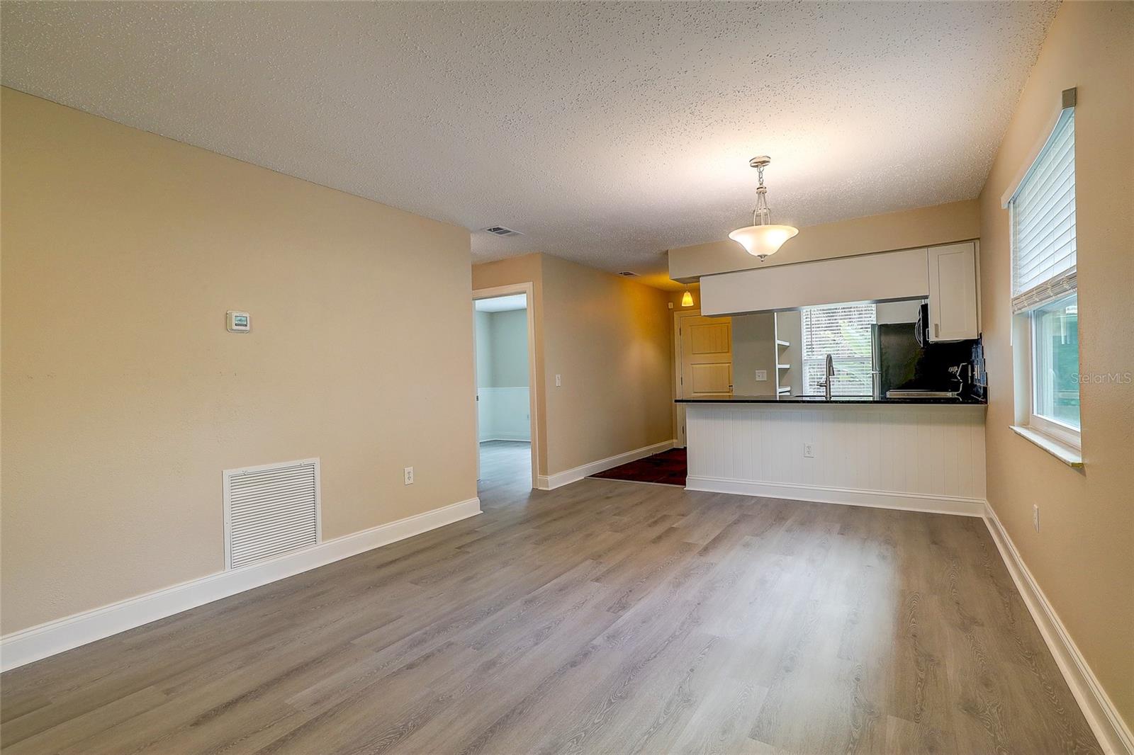 4625 Summerwind Unit 13, Sarasota, FL 34234
