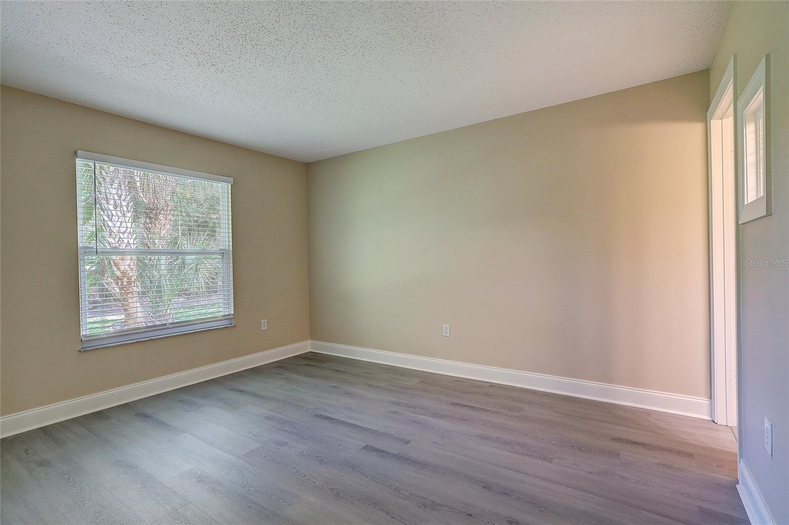4625 Summerwind Unit 13, Sarasota, FL 34234