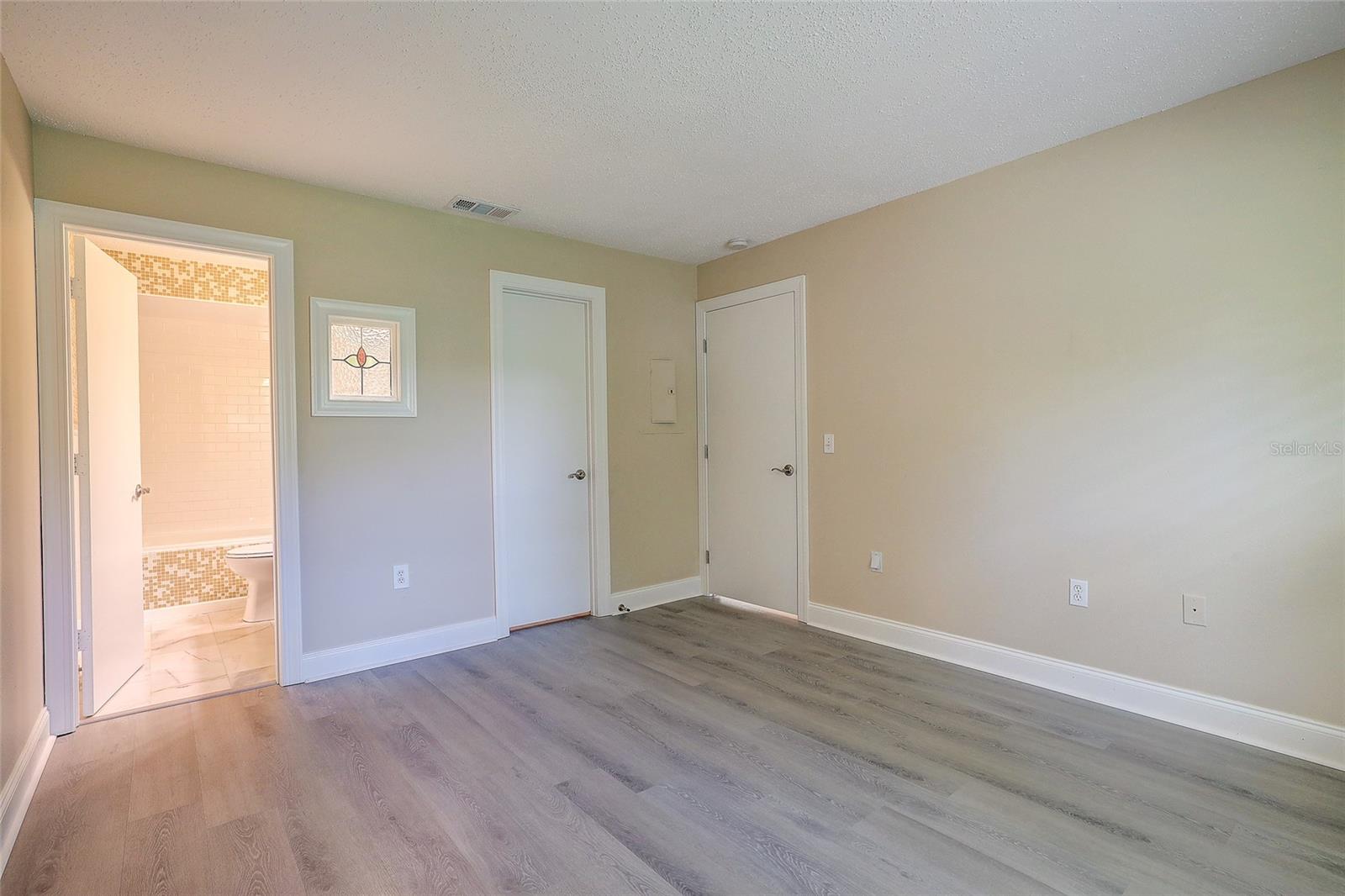4625 Summerwind Unit 13, Sarasota, FL 34234