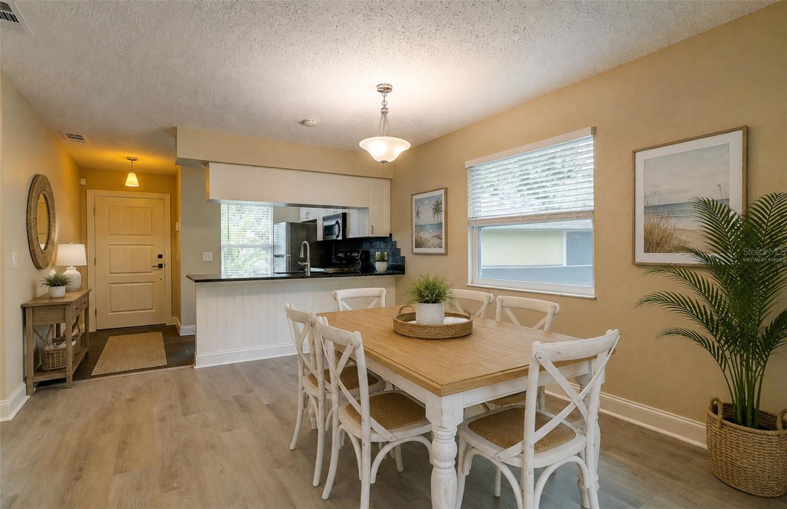 4625 Summerwind Unit 13, Sarasota, FL 34234