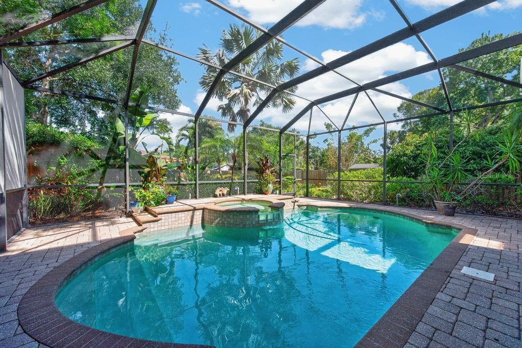 5916 6th, Tampa, FL 33611