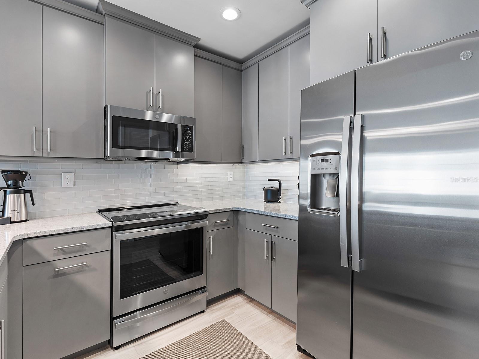 1500 State Unit 402, Sarasota, FL 34236