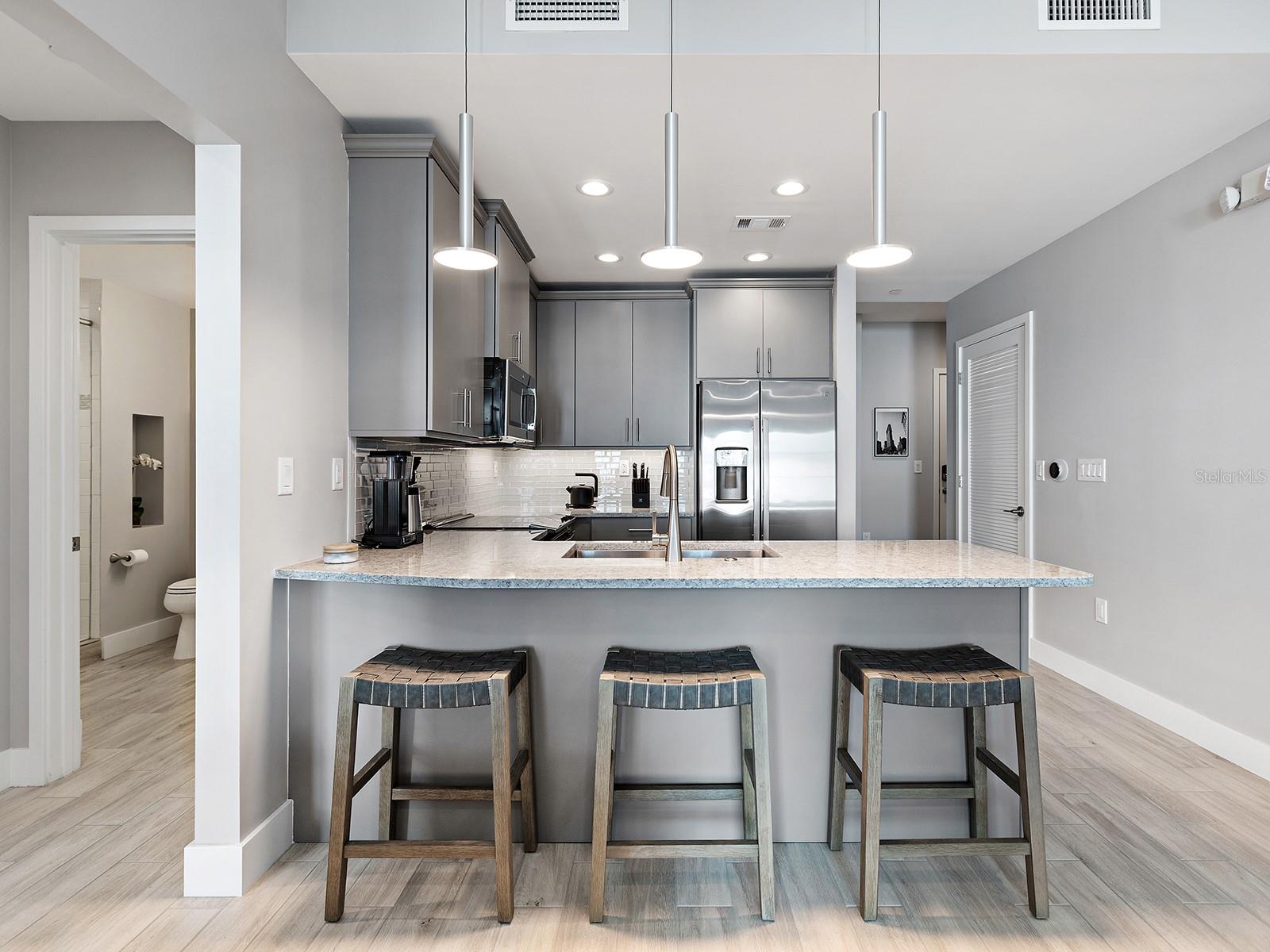 1500 State Unit 402, Sarasota, FL 34236