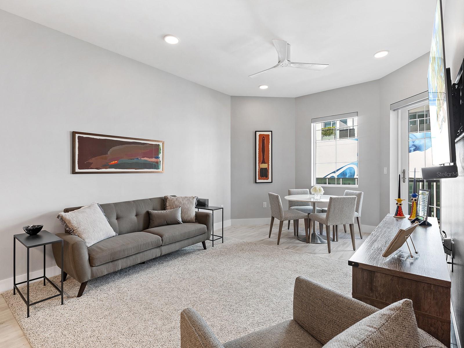1500 State Unit 402, Sarasota, FL 34236