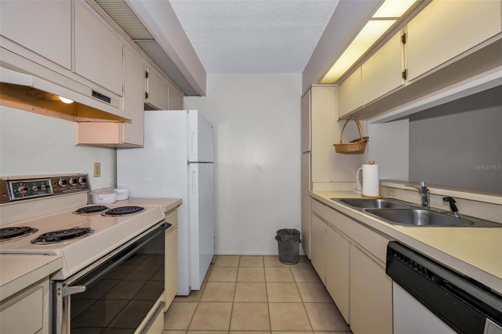 4411 Shady Terrace Unit 115, Tampa, FL 33613