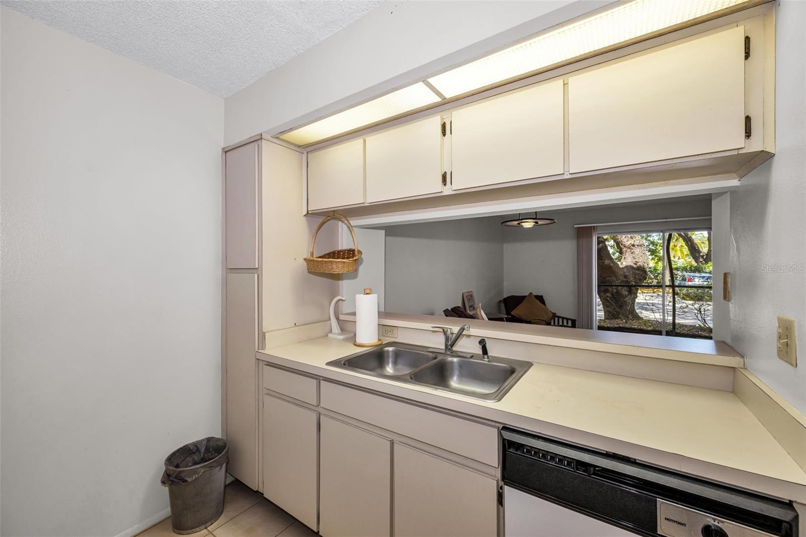 4411 Shady Terrace Unit 115, Tampa, FL 33613