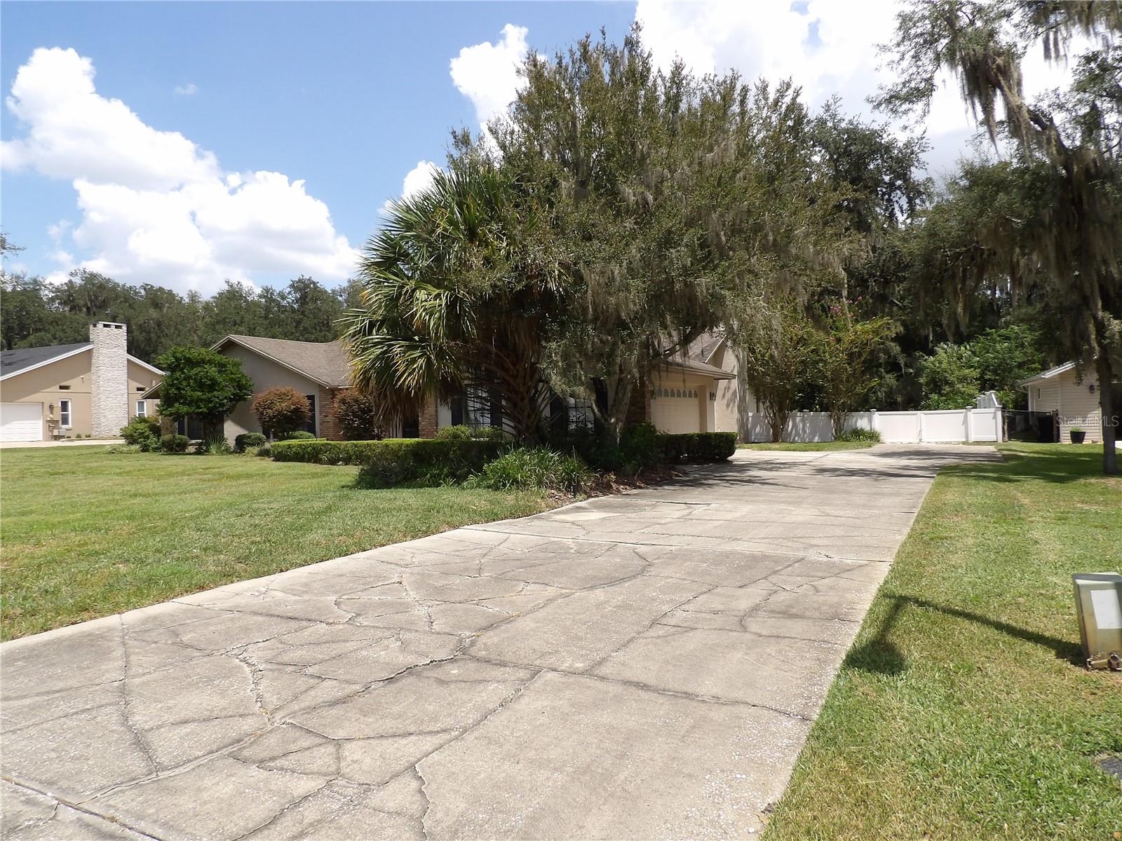6282 Forestwood, Lakeland, FL 33811