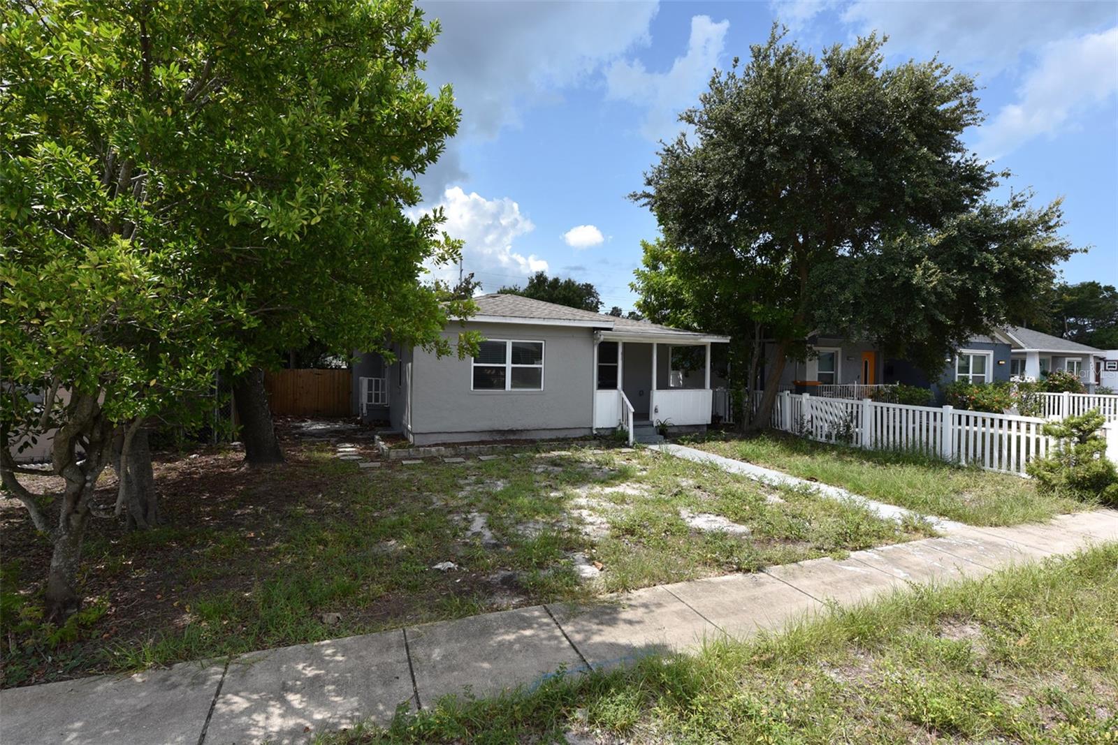 4642 10th, St Petersburg, FL 33711