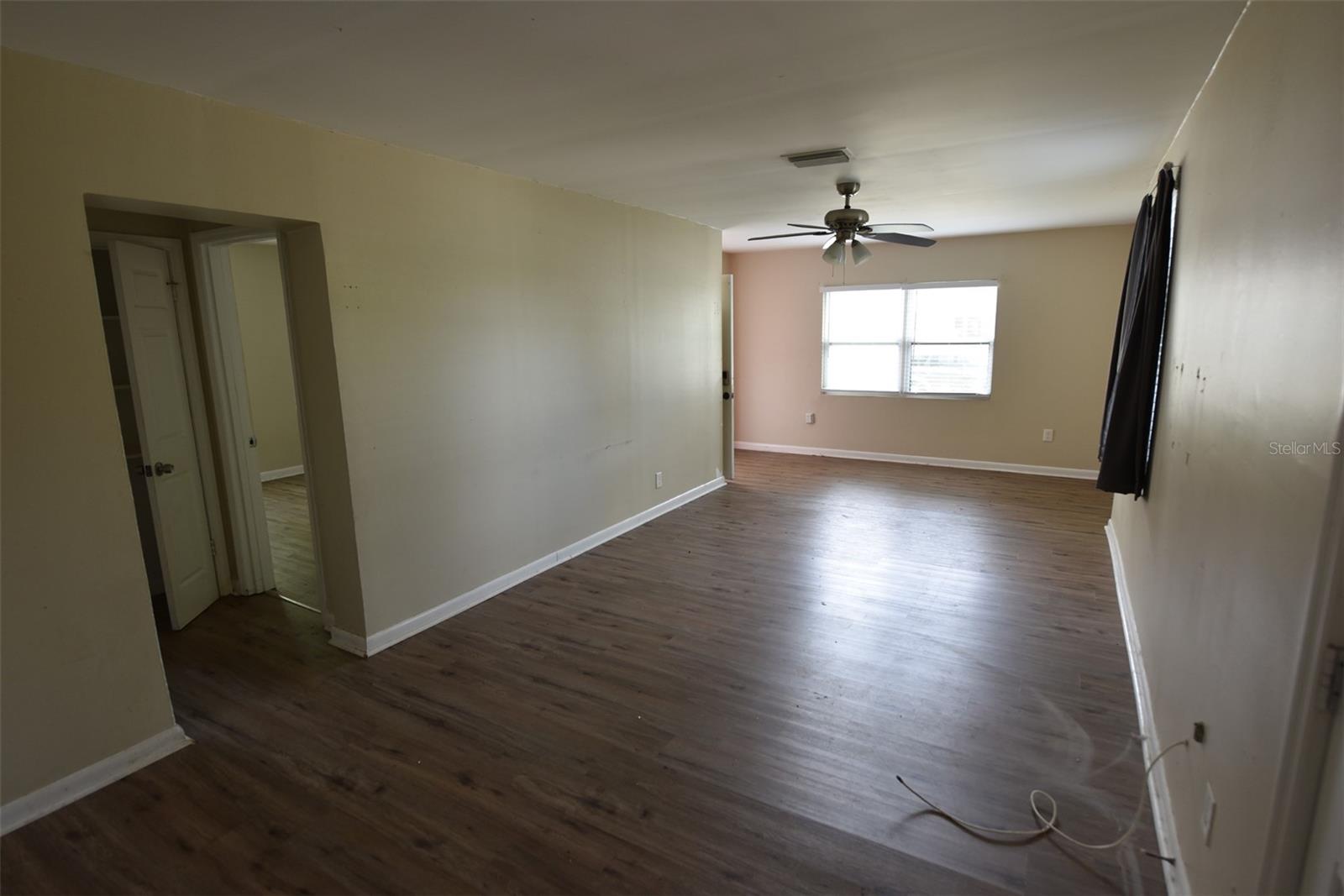 4642 10th, St Petersburg, FL 33711