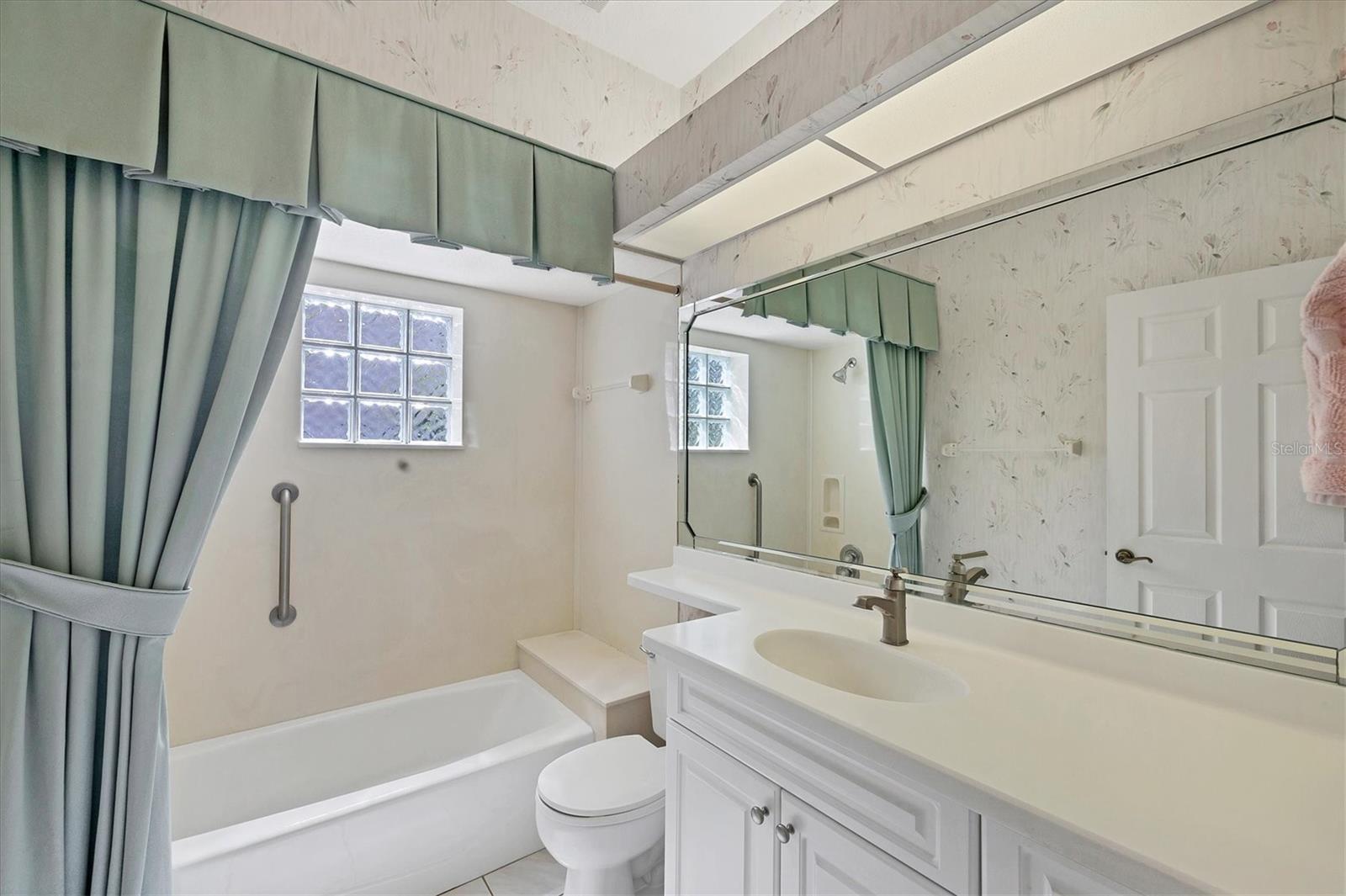 2087 Timucua, Nokomis, FL 34275