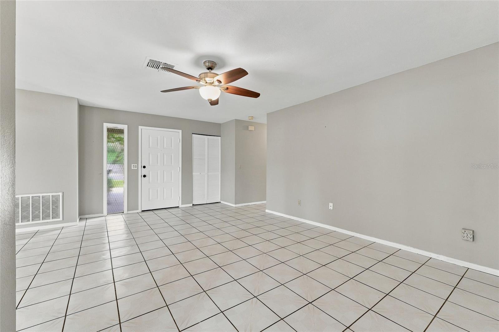 111 Jersey Woods, Orlando, FL 32824