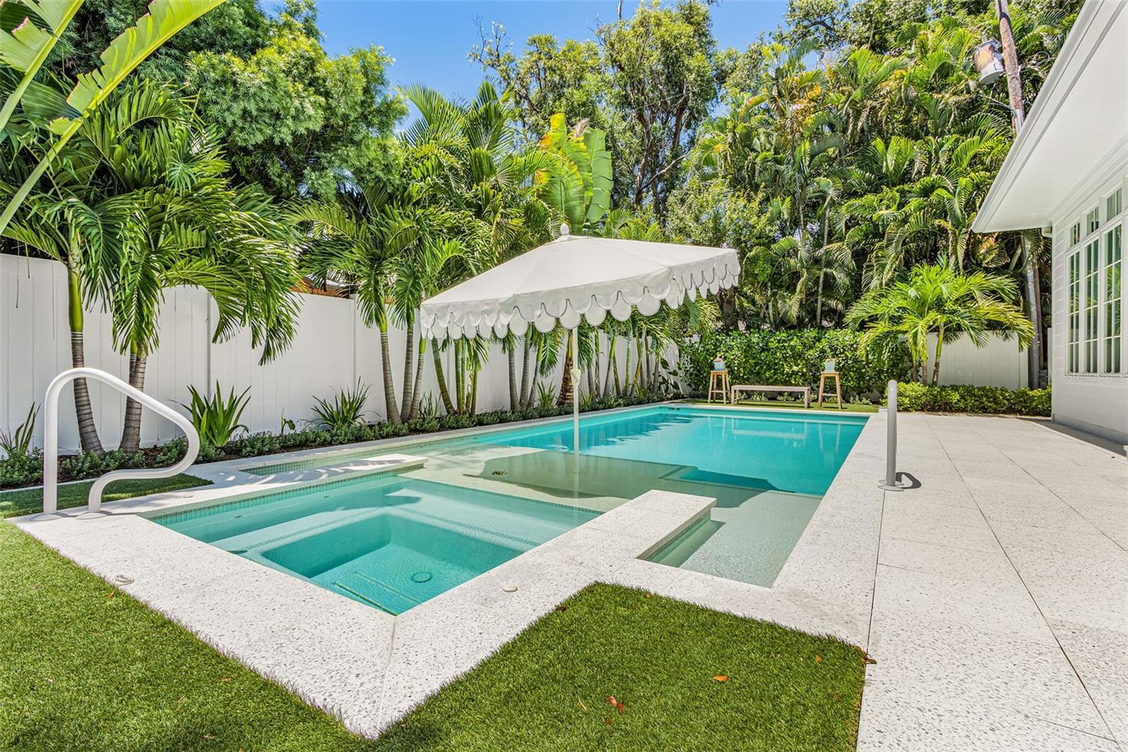 1426 Osprey, Sarasota, FL 34239