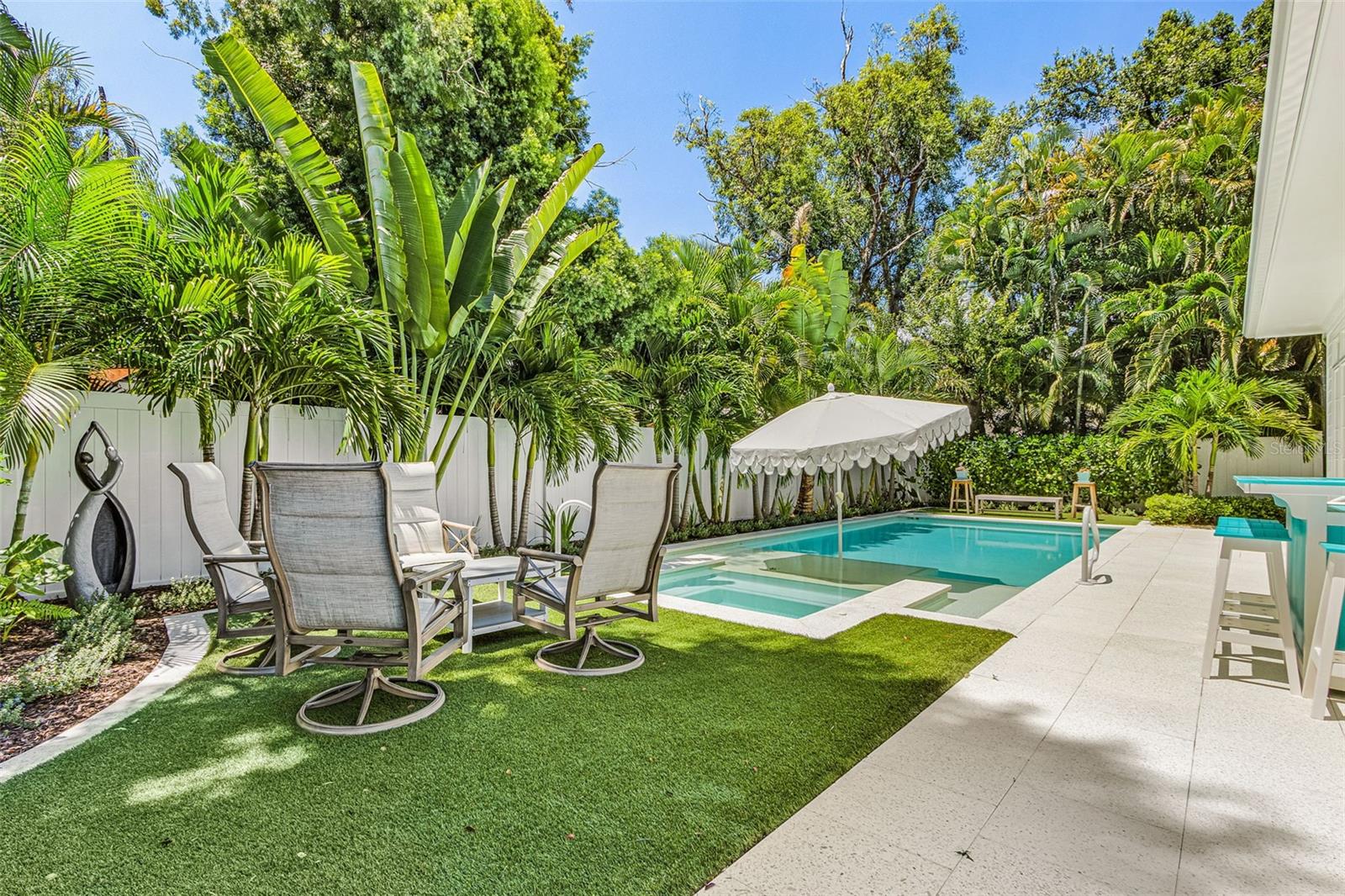 1426 Osprey, Sarasota, FL 34239