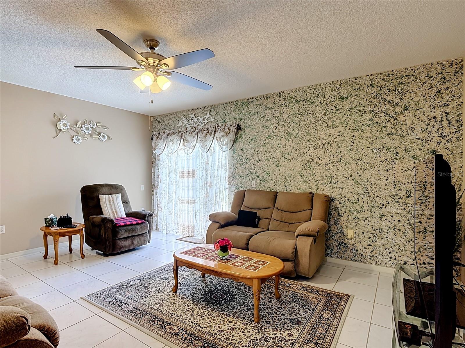1014 Deddington, Kissimmee, FL 34758