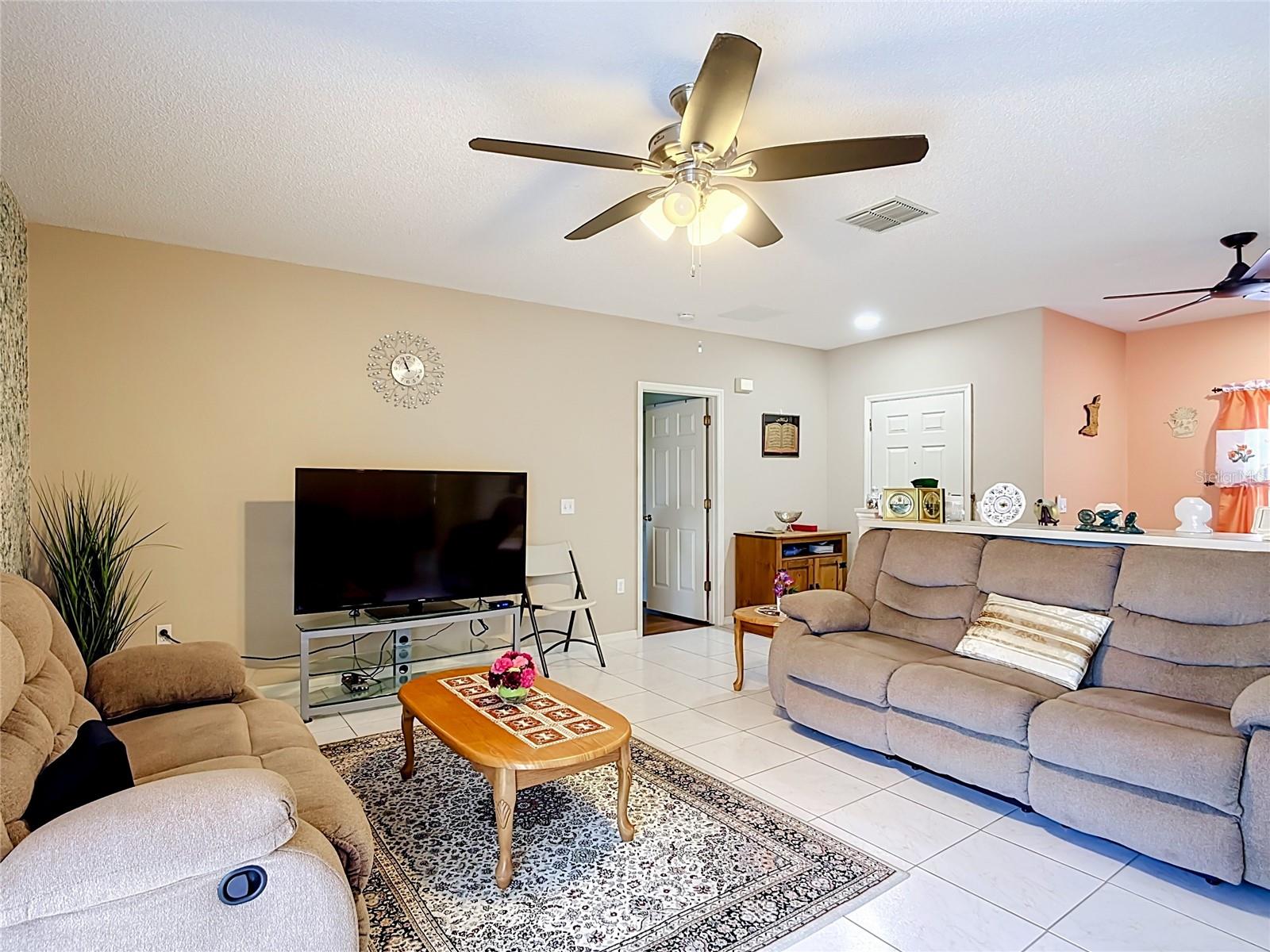 1014 Deddington, Kissimmee, FL 34758