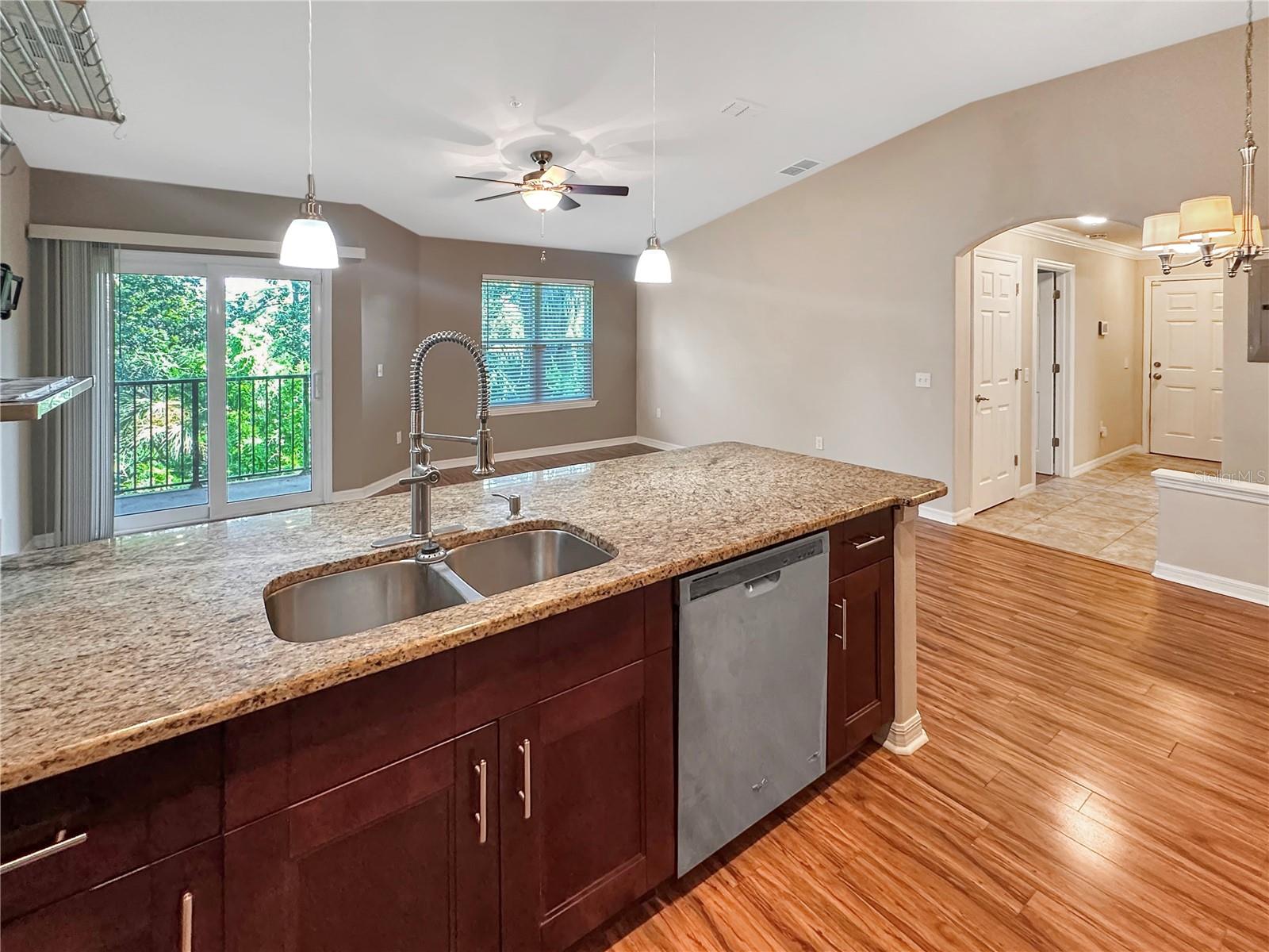 5041 Royal Palms Unit 302, New Port Richey, FL 34652