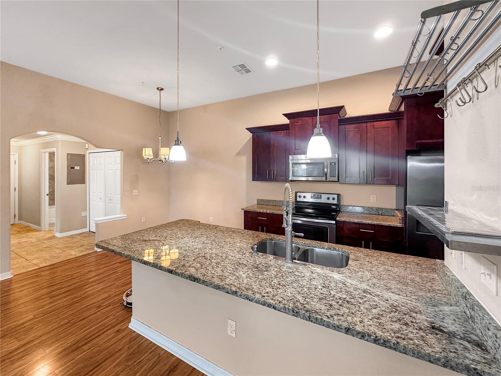 5041 Royal Palms Unit 302, New Port Richey, FL 34652