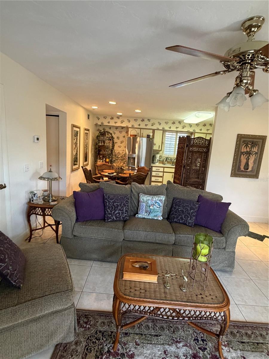 1640 Juno Unit 205-f, Astor, FL 32102