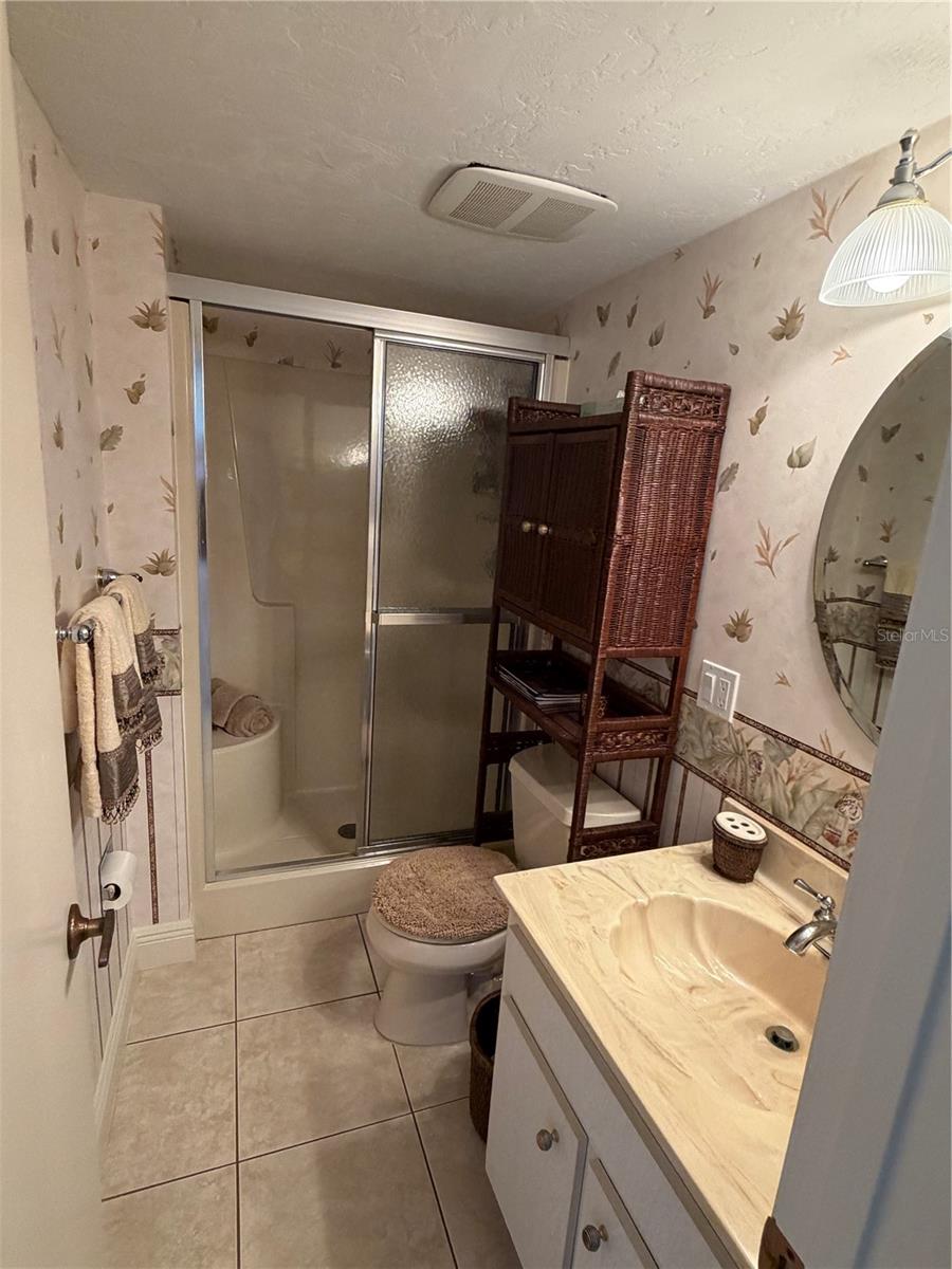 1640 Juno Unit 205-f, Astor, FL 32102