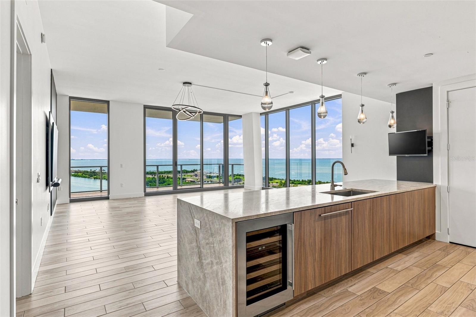 5120 Marina Unit 16002, Tampa, FL 33611