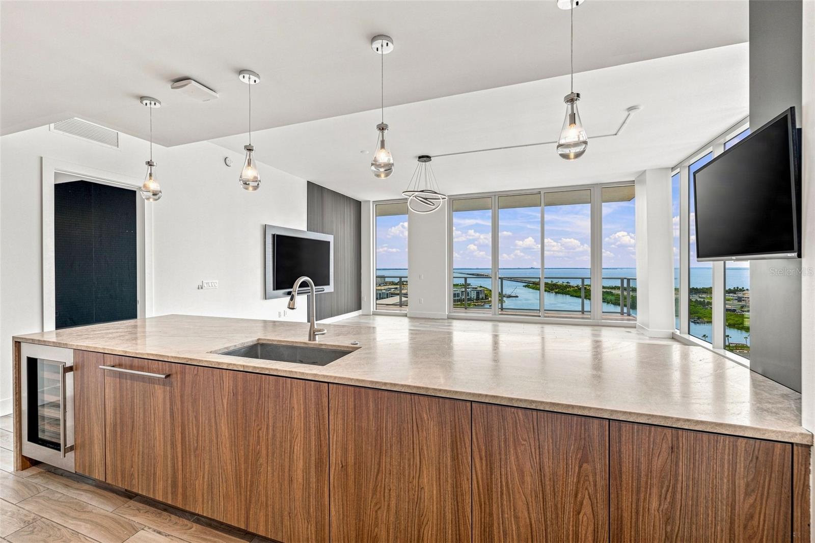 5120 Marina Unit 16002, Tampa, FL 33611