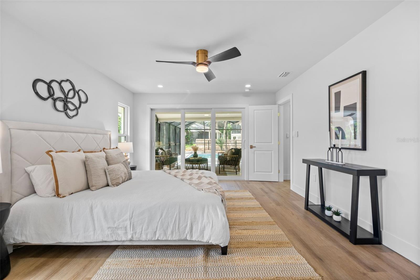 670 Venice, Sarasota, FL 34242