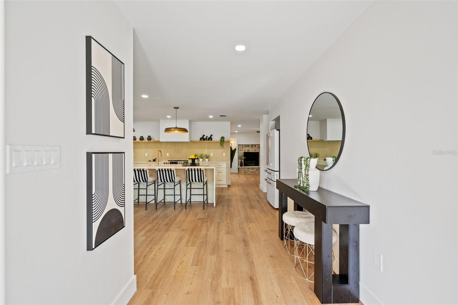 670 Venice, Sarasota, FL 34242