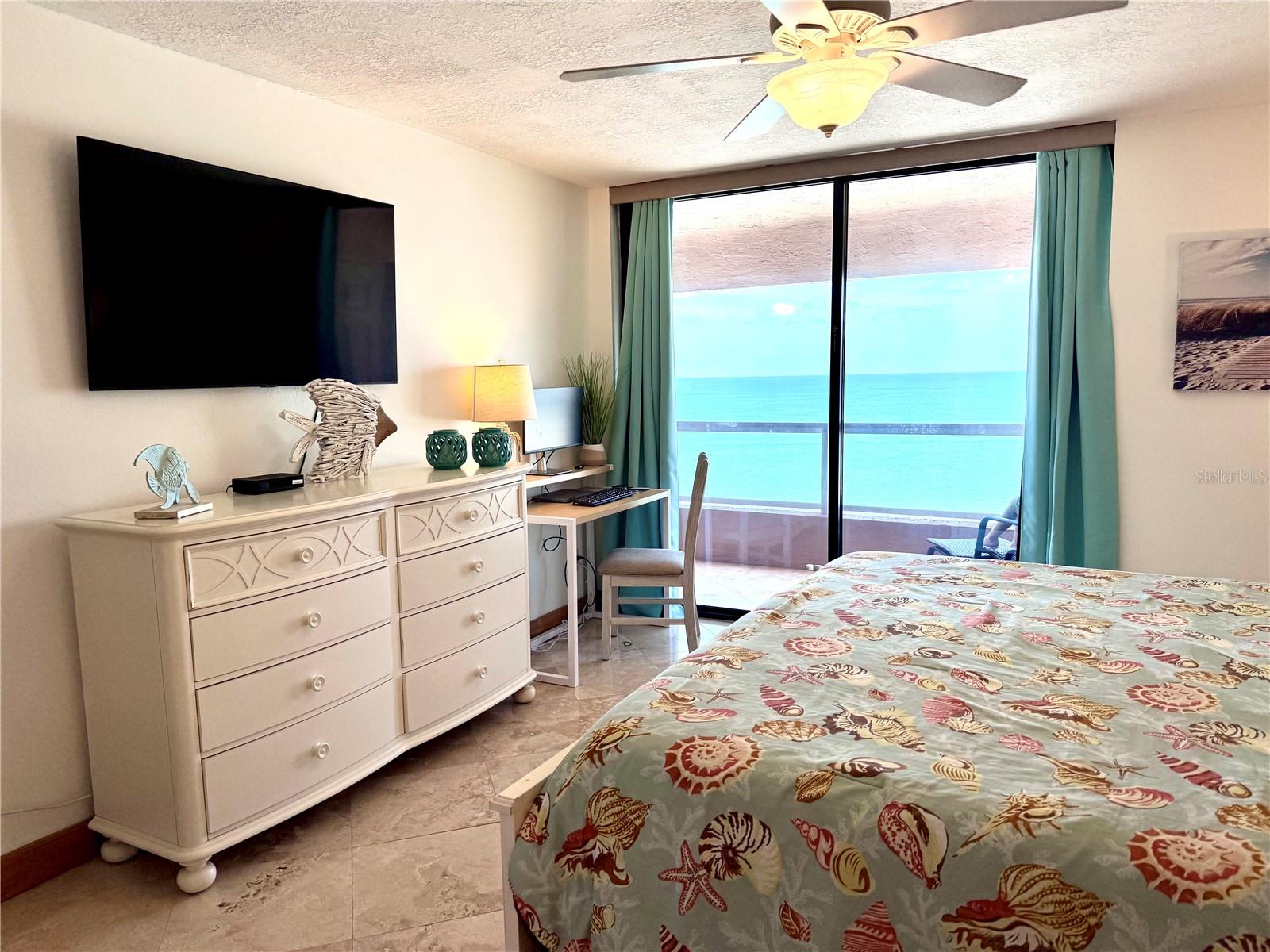 1310 Gulf Unit 18b, Clearwater, FL 33767