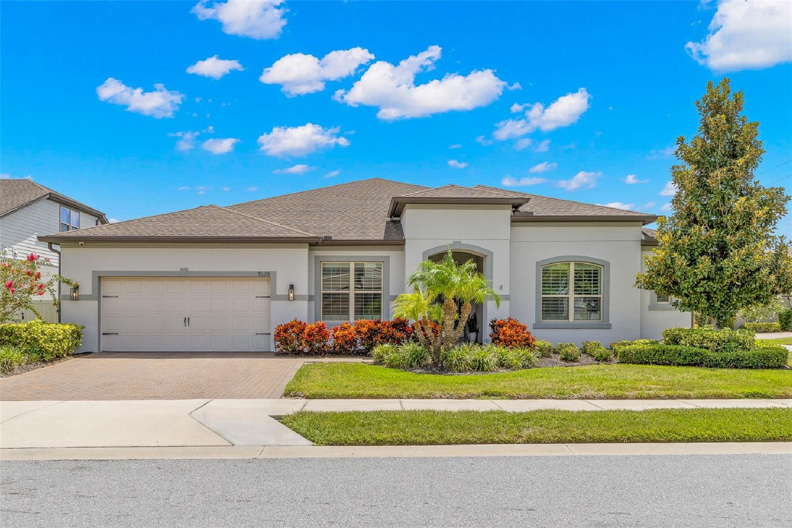 1528 Forest Glen, Palm Harbor, FL 34683