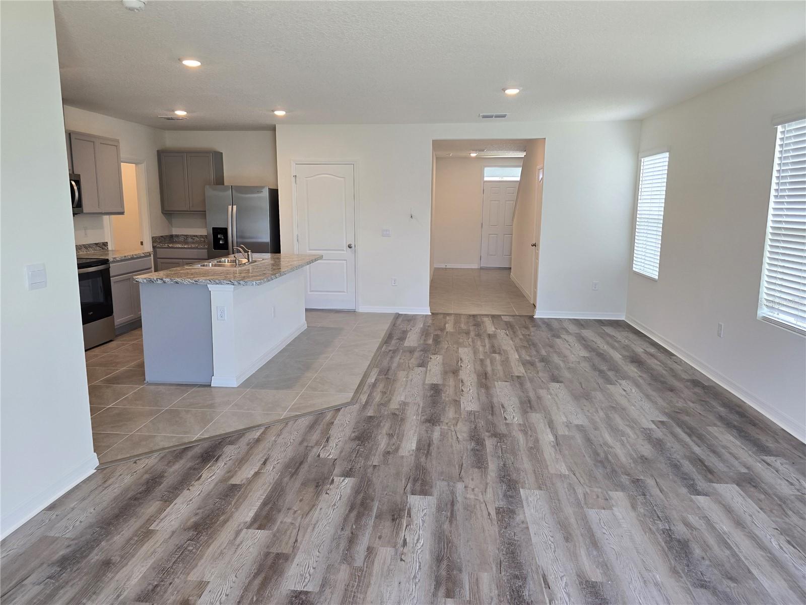 1234 Red Hill, Davenport, FL 33837