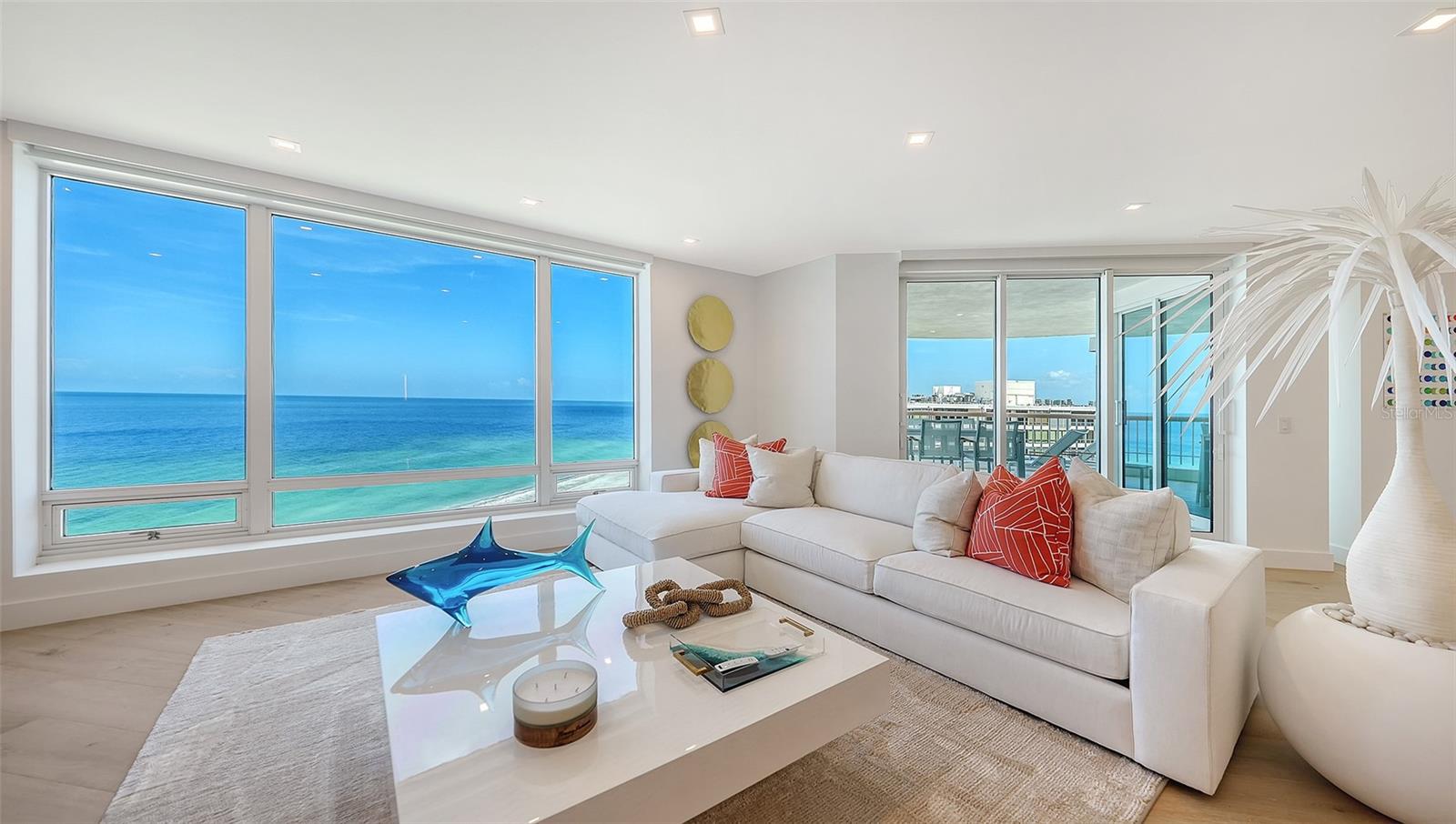 455 Longboat Club Unit 905, Longboat Key, FL 34228