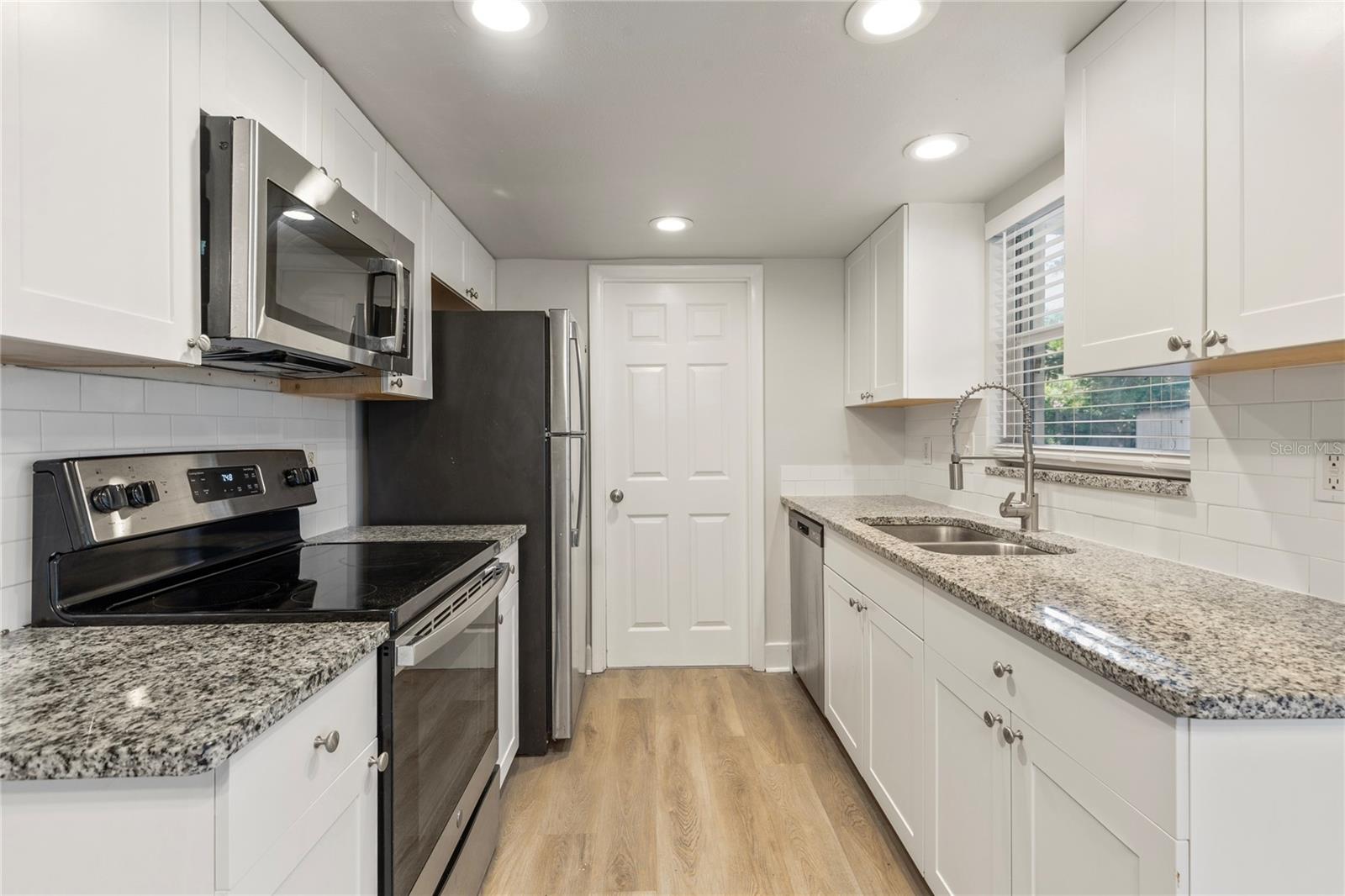 4680 Cronin, Sarasota, FL 34232
