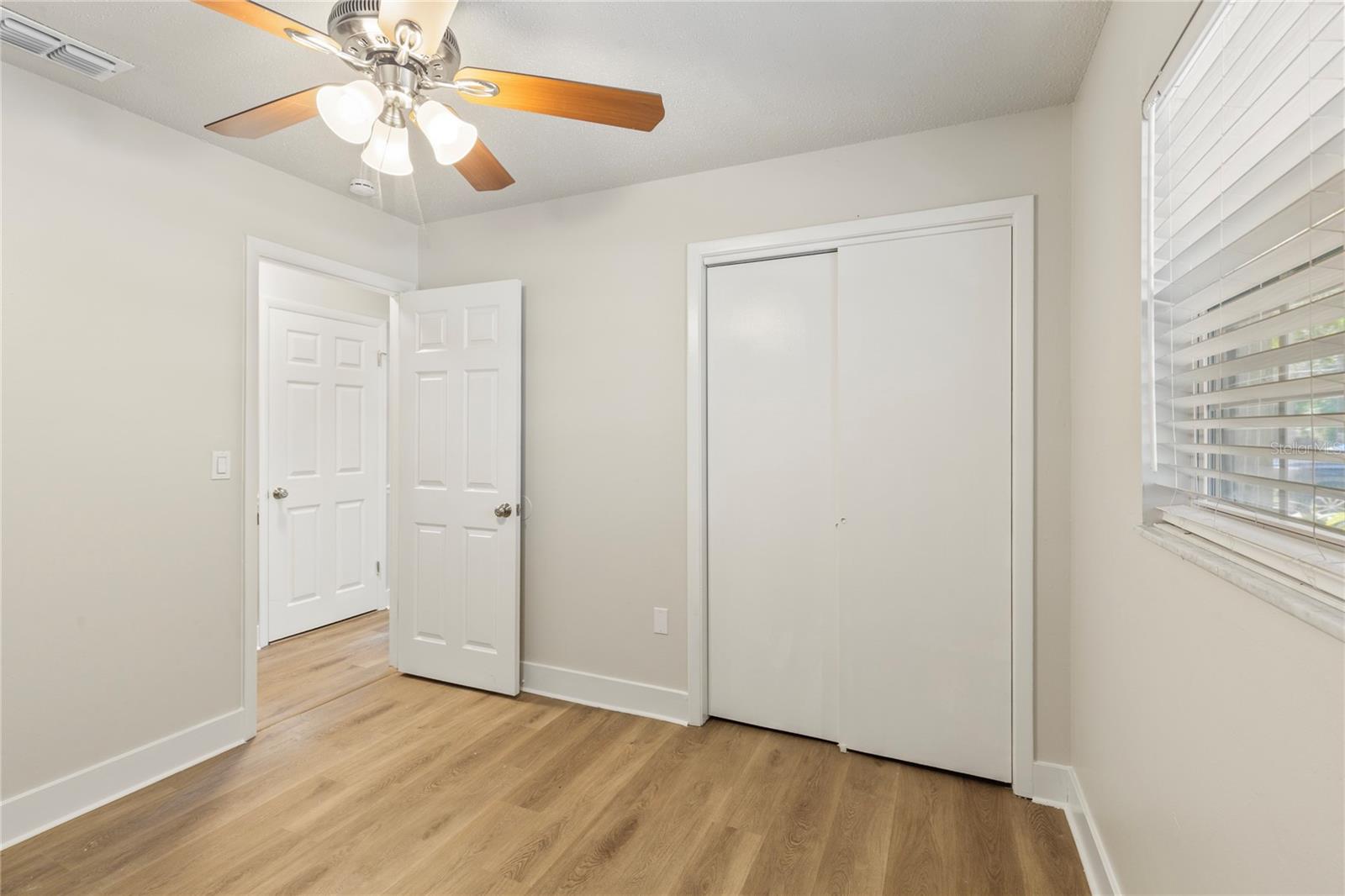 4680 Cronin, Sarasota, FL 34232