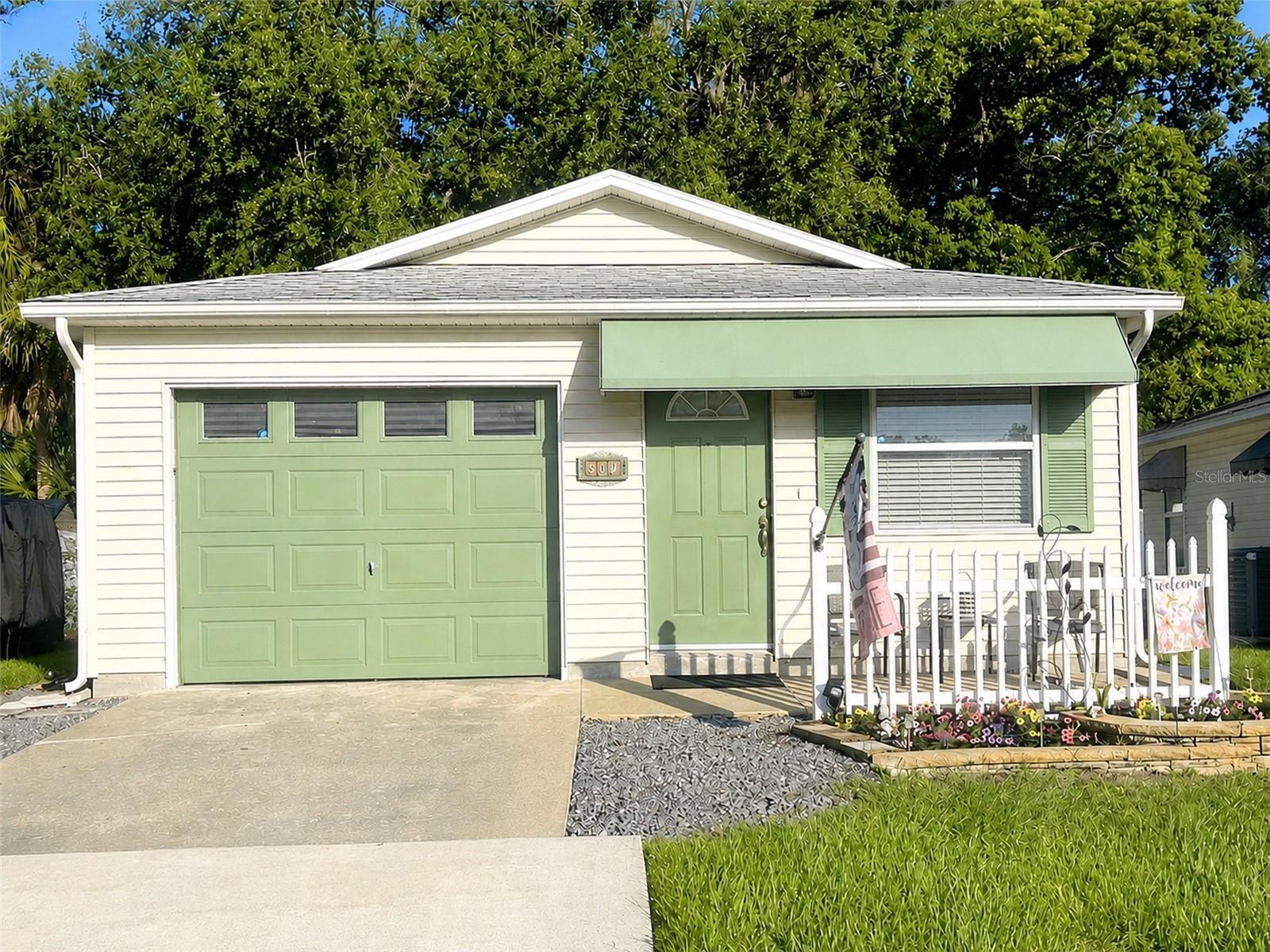507 Cottage Park, Leesburg, FL 34748