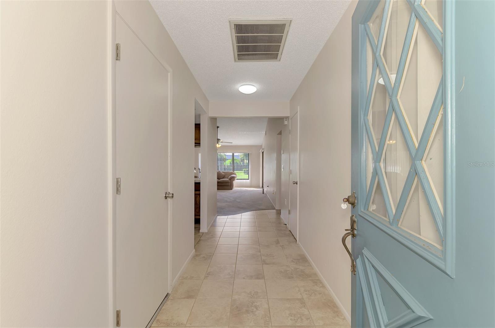 1211 Capri Isles Unit 14, Venice, FL 34292