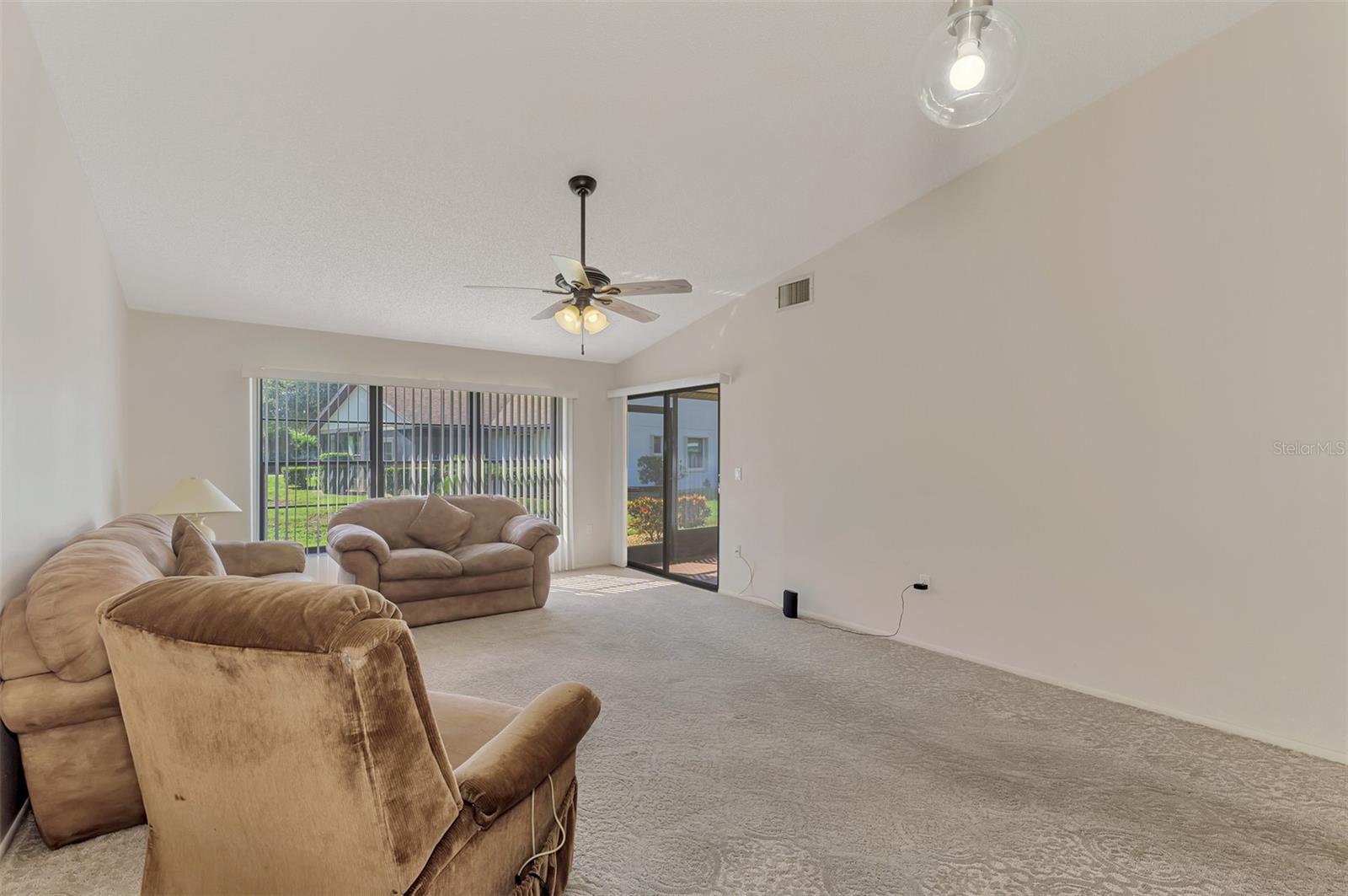 1211 Capri Isles Unit 14, Venice, FL 34292