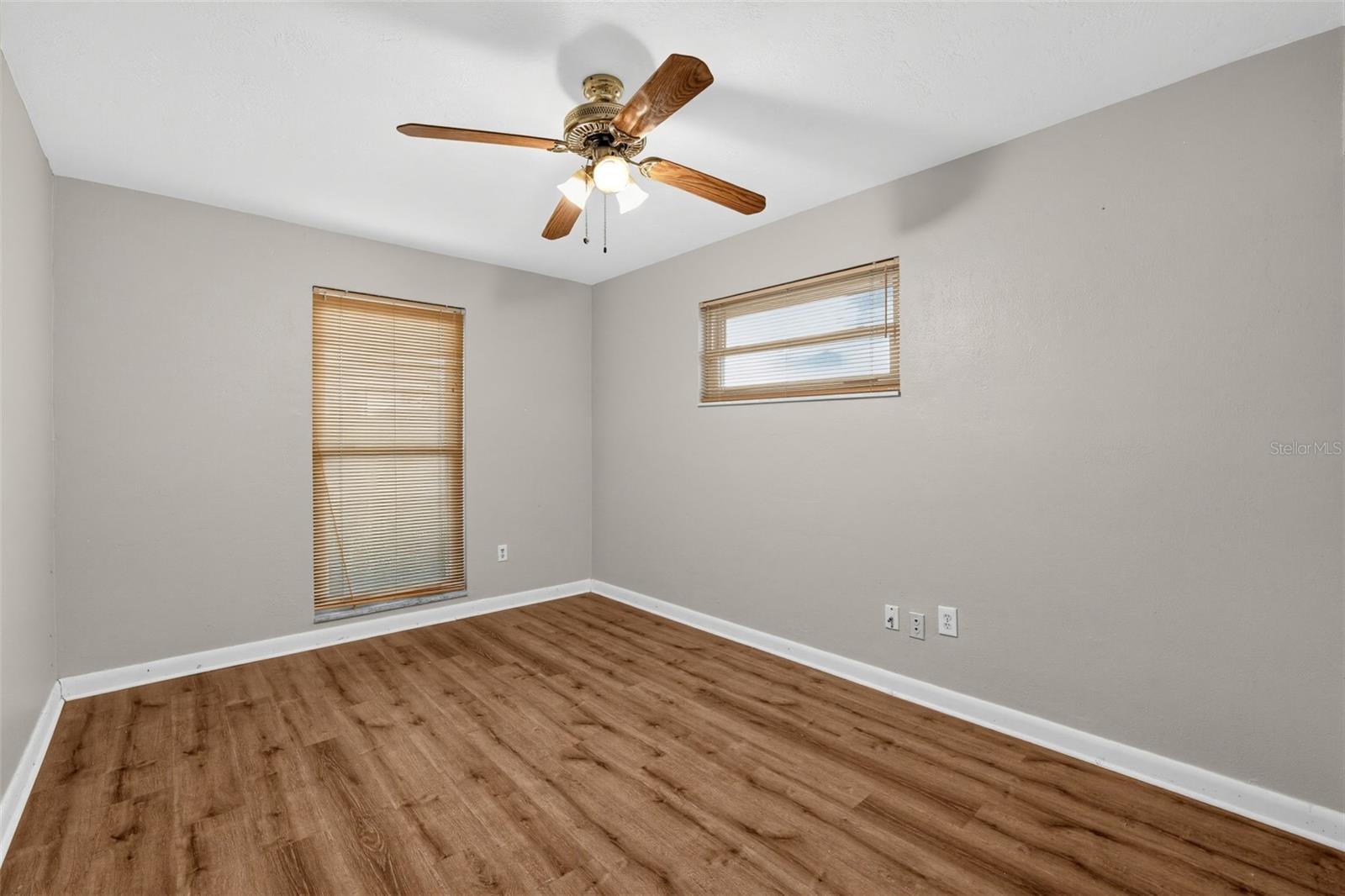 6450 31st, St Petersburg, FL 33710