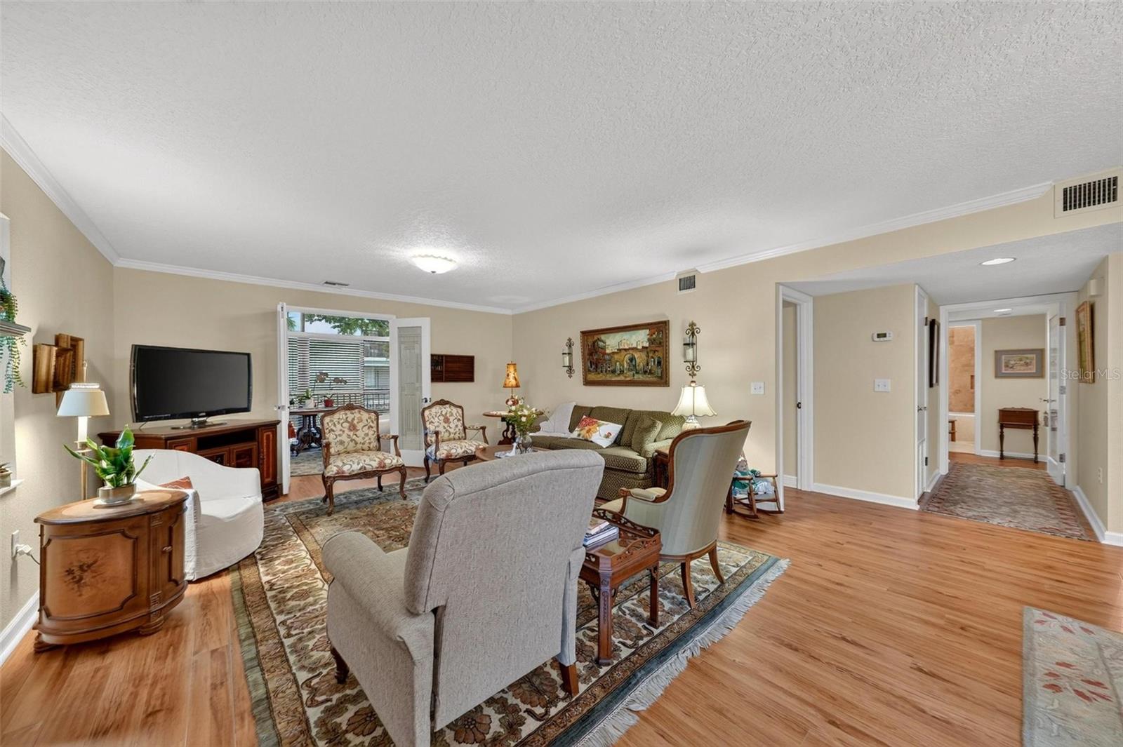250 Carolina Unit 205, Winter Park, FL 32789